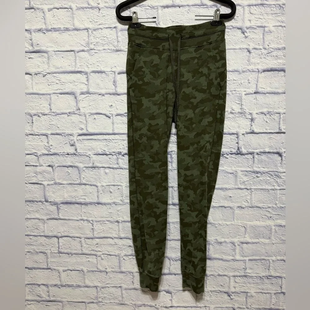 Lululemon Ready to Rulu Jogger 29